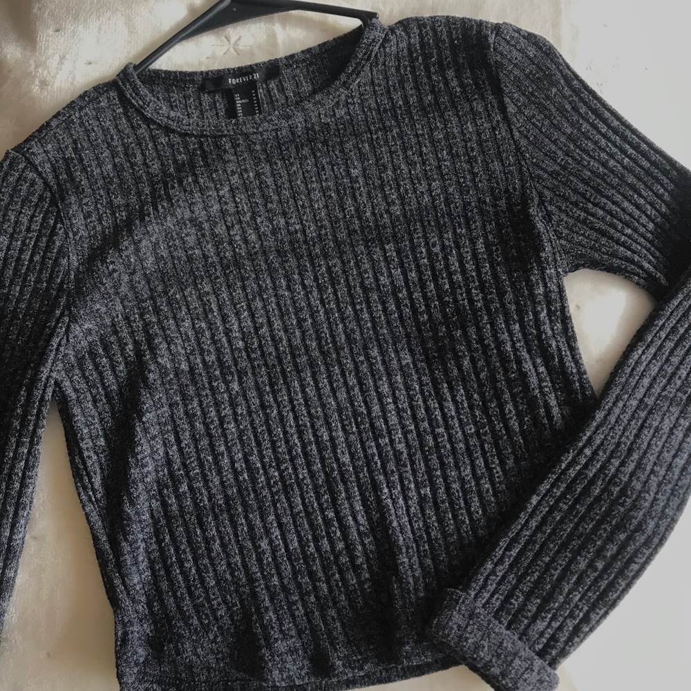 Forever 21 cropped long sleeve